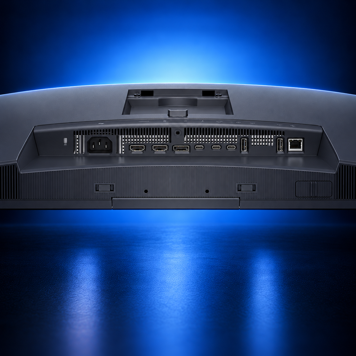 Dell UltraSharp U3226Q rear ports with Thunderbolt 4, DisplayPort, HDMI, USB and 2.5GbE